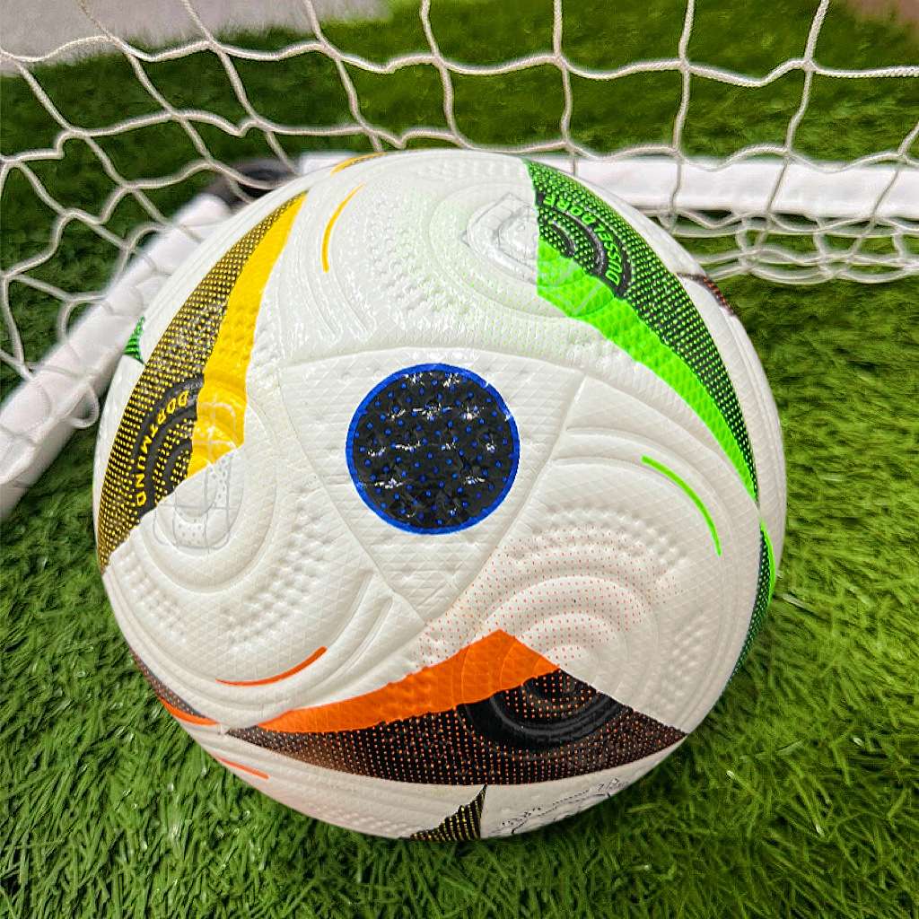 サッカーボール  ユーロ2024 公式球 プレミアムフットサル 2点セット