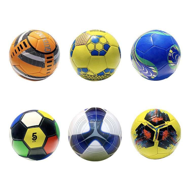 サッカーボール キッズ向け カラフル 動物柄